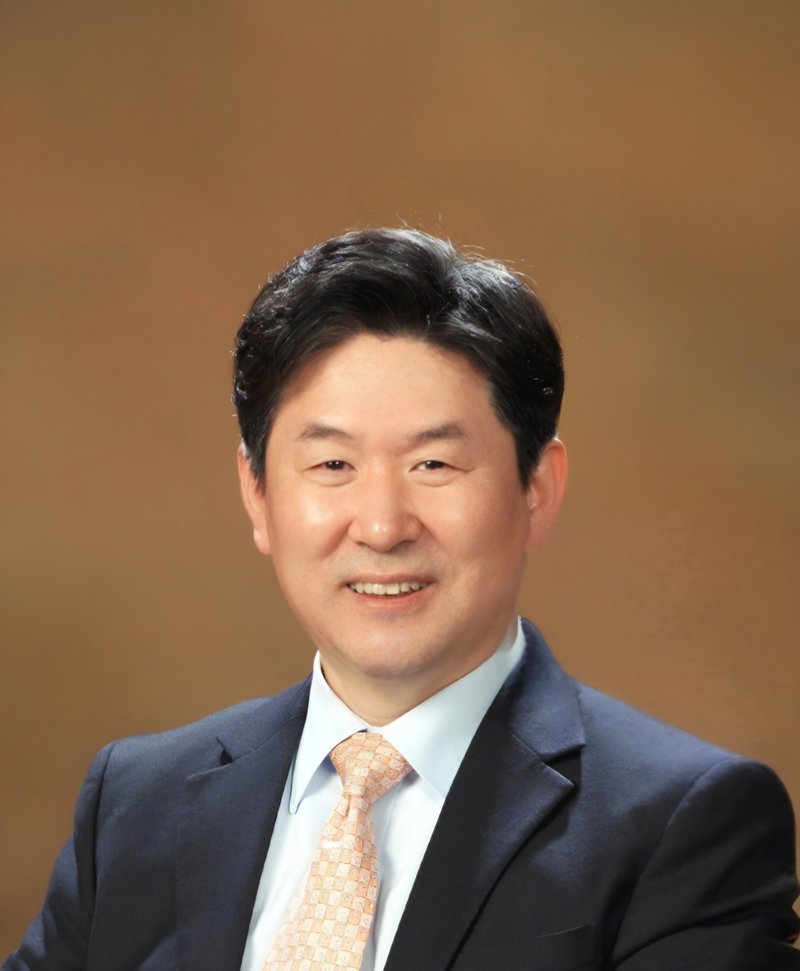 신재훈